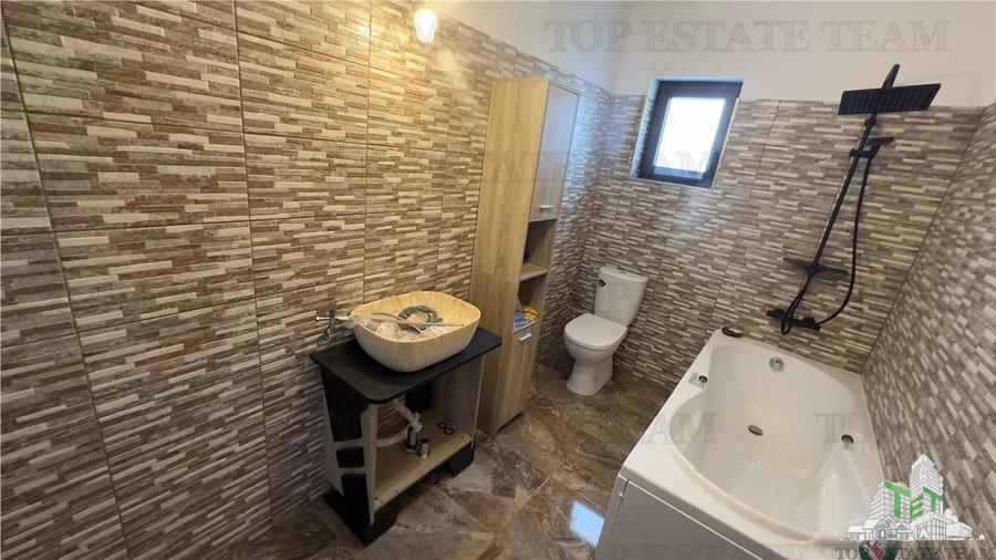 Casa individuala 3 camere pe parter, cu toate utilitatile si 300 mp de teren in