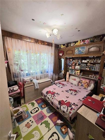Apartament 3 camere, Etaj 1, Navodari