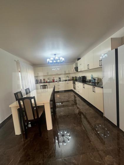 Casa de vanzare, 4 camere, 200 mp, zona centrala - Primaverii - 8