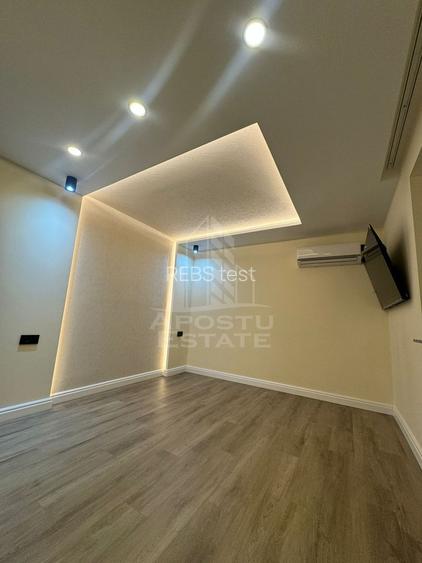Anunt fictiv - Spațiu industrial open space în București - 2