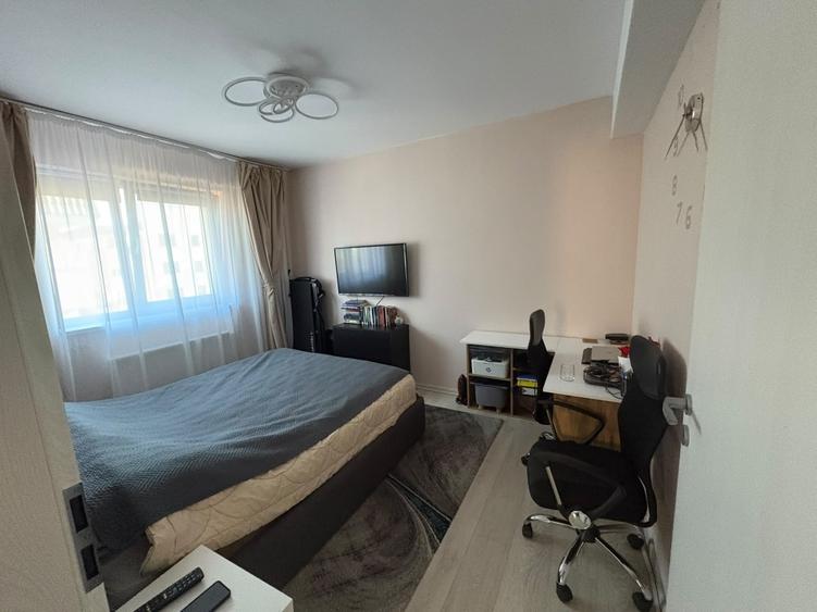 Titlu: Proprietar – 3 Camere Decomandat, 73 mp utili, Bloc 2021 cu Lift