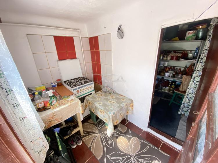 Casa cu Garaj- Zona Teius