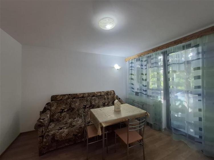Apartament 2 camere et 2, decomandat, CT, Sud