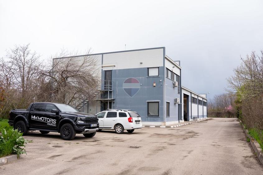 Hala industriala de vanzare, 858 mp, Teren 5.400 mp, DN71 Contești