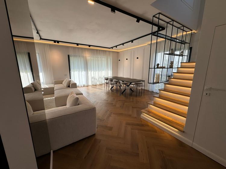 Casa individuala premium 337 mp, 5 parcari, piscina, zona Andrei Muresanu