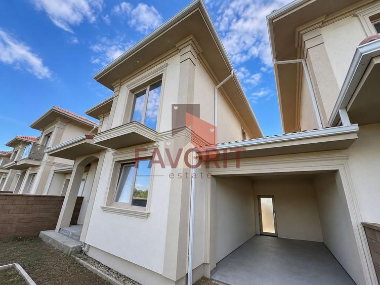 Duplex 5 camere despartit prin garaj | Giroc