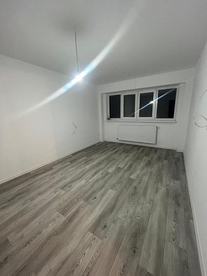 Apartament 4 camere Zona Centrala - Vlahuta - etaj 3/4