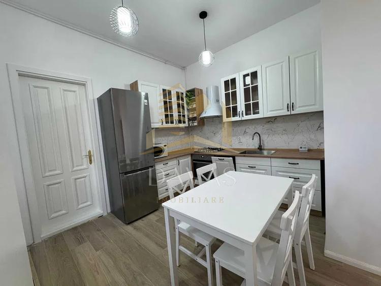 Apartament deosebit 3 camere decomandat | Parcare | Modern | Centru | Horea