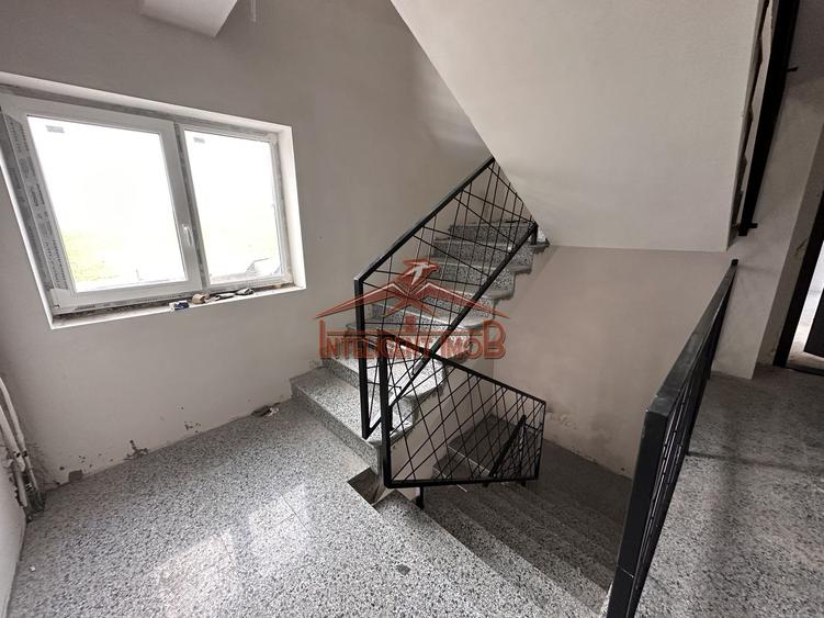 Apartament INTABULAT, 2 camere, et.1, la intrare in Cristian