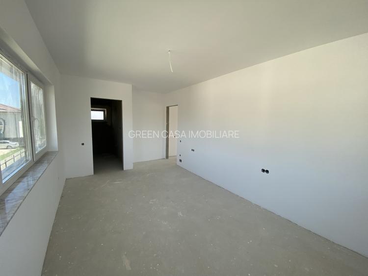 Case individuale noi, teren 380–400 mp, garaj și 3 băi | Dezmir - 8