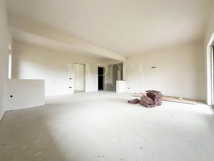 Casa 4 camere de vanzare in Salicea