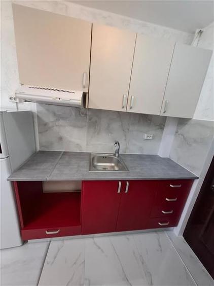 Garsoniera de vanzare Bularga-Baza 3!