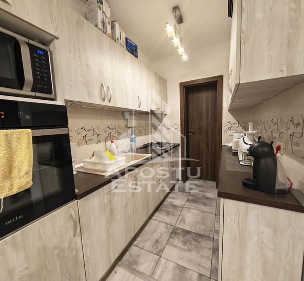 Duplex de vanzare cu 5 camere si 3 bai, mobilat si utilat, Dumbravita