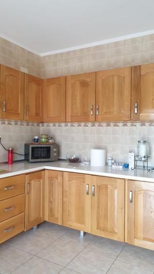 DE VANZARE VILA PIETRENI VALCEA , 600 M2 PRETABILA CASA DE VACANTA , PENSIUNE