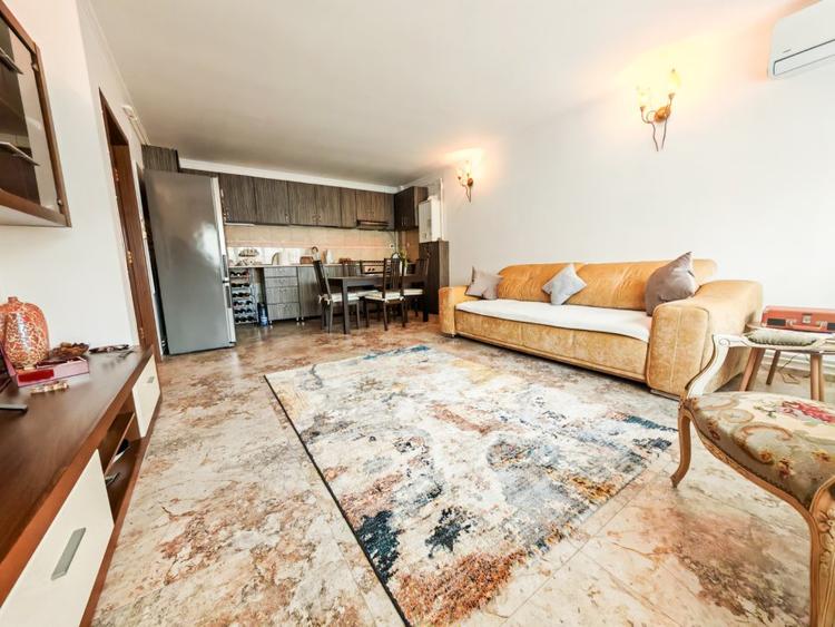 Apartament 2 camere + parcare