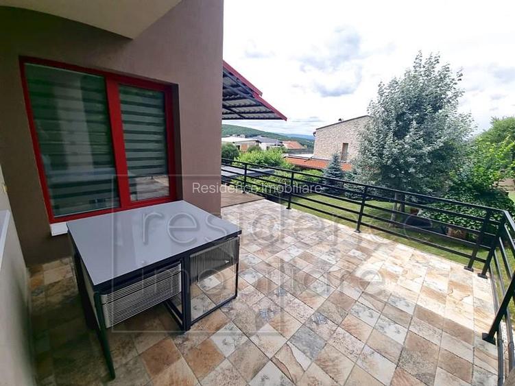 Pet friendly! Casa spatioasa cu 5 camere, Europa+2 Garaje - 21