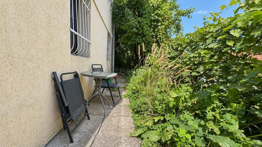 Apartament cu Curte Proprie | Zona Centrala