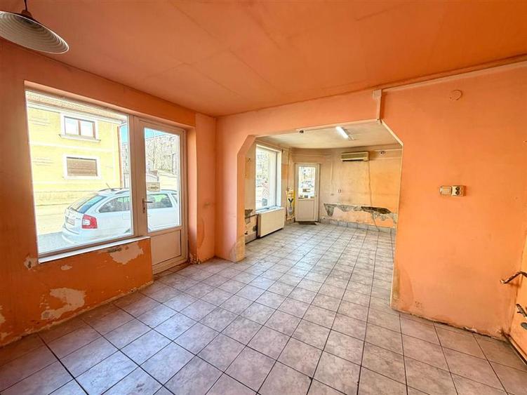 SPATIU COMERCIAL DE INCHIRIAT | STRADA RAZBOIENI ZONA BUNEXIM | ORADEA