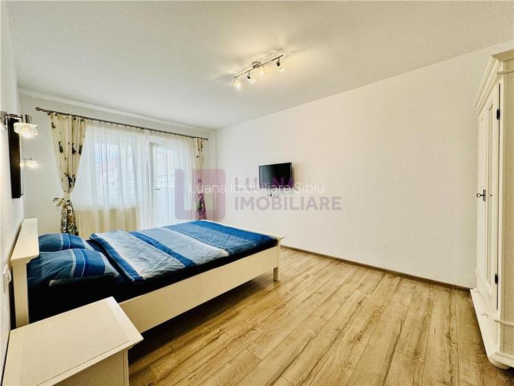 Apartament 3 camere de inchiriat | decomandat | renovat | Strand | - 11