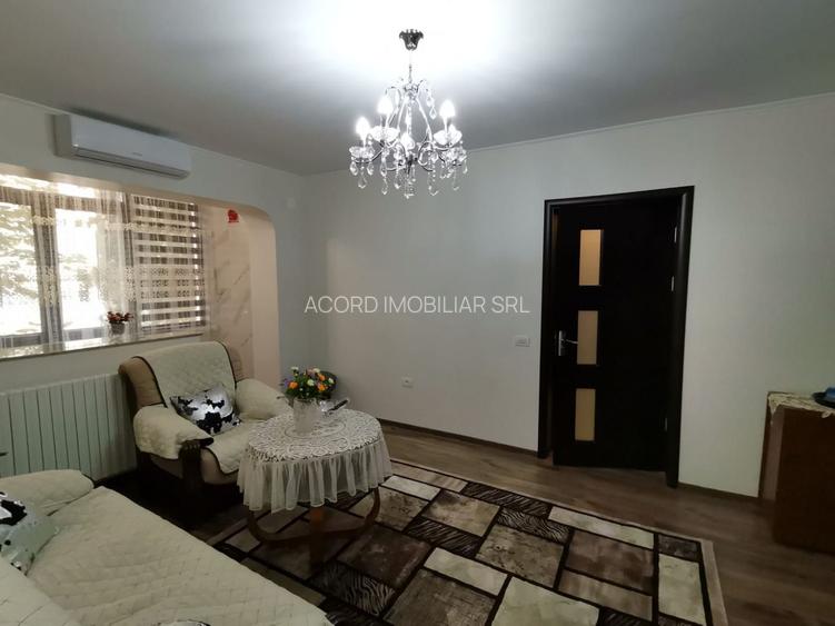 3 camere de inchiriat Tomis II - 8