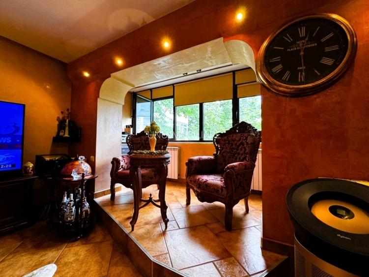 Etaj 2-Apartament Exclusivist 98mp- Targu Cucu-Tribunal-Bloc Tip Vila 1991 - 6