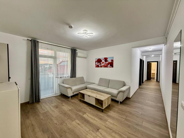 Apartamet 3 camere - Prima inchiriere- Decomandat