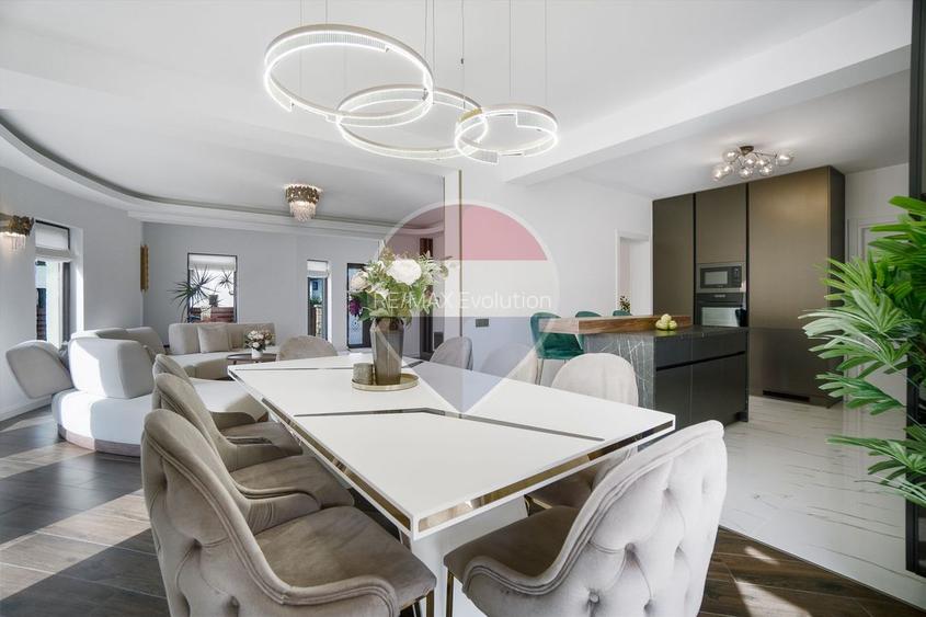 Casă cu personalitate | 204 mp utili | 600 mp teren | Izvor