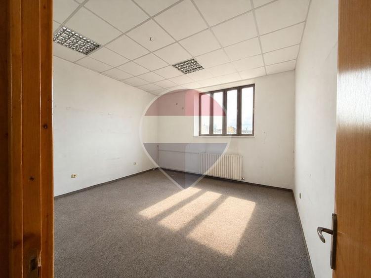 Spațiu de birouri zona centrala - langa primarie