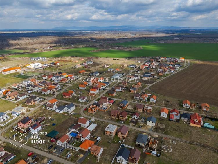 Casa  P+M  in  Fantanele,  ideală pentru personalizare- COMISION ZERO - 30