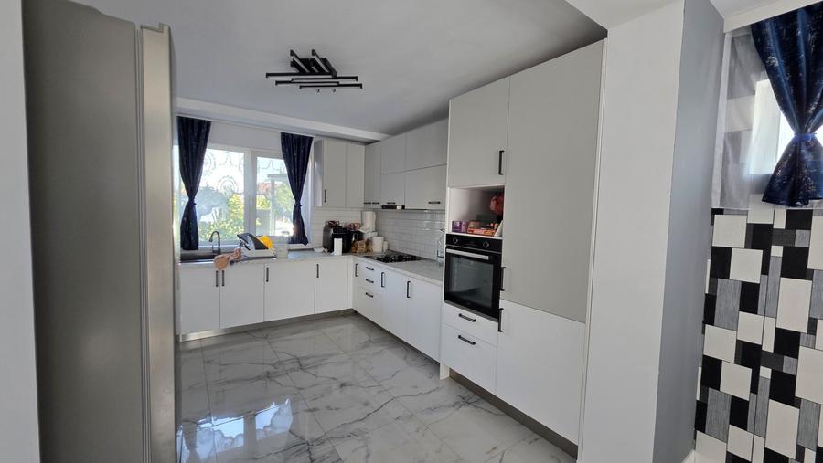 Duplex modern în Dumbravita | 94 mp, teren 300 mp, curte amenajata