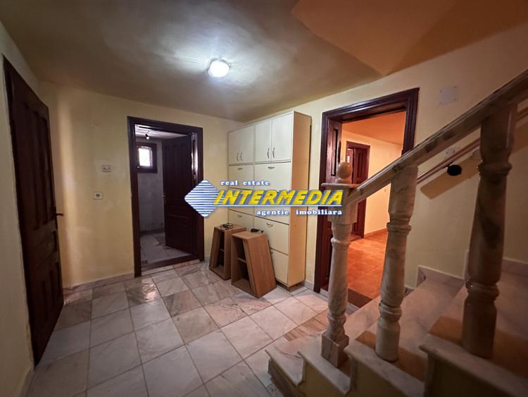 Vanzare Casa D+P+2E+Pod cu 10 camere, garaj si curte în zona Cetate, Alba Iulia