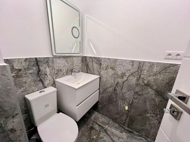 Apartament 3 camere, 2 bai si curte in Selimbar
