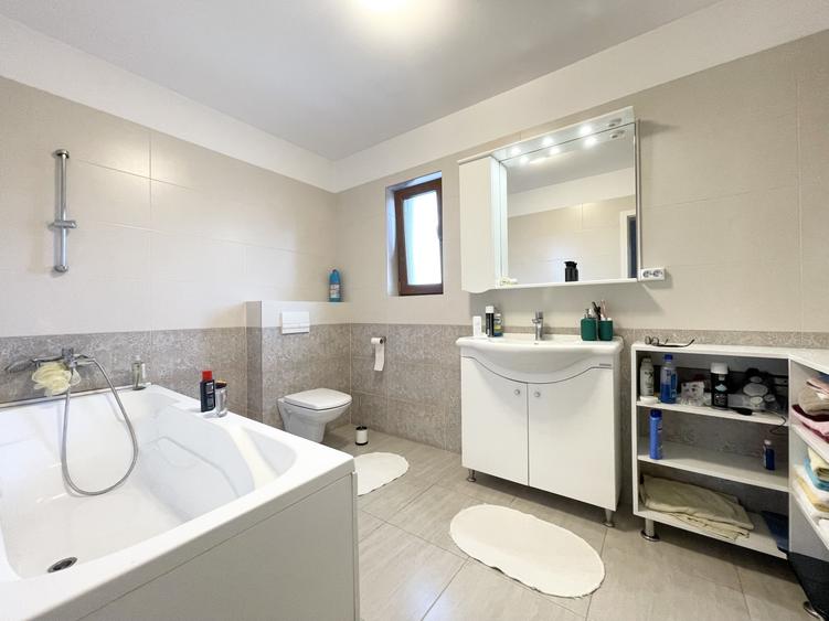 Duplex 4 camere, Mosnita Noua - Super pozitie