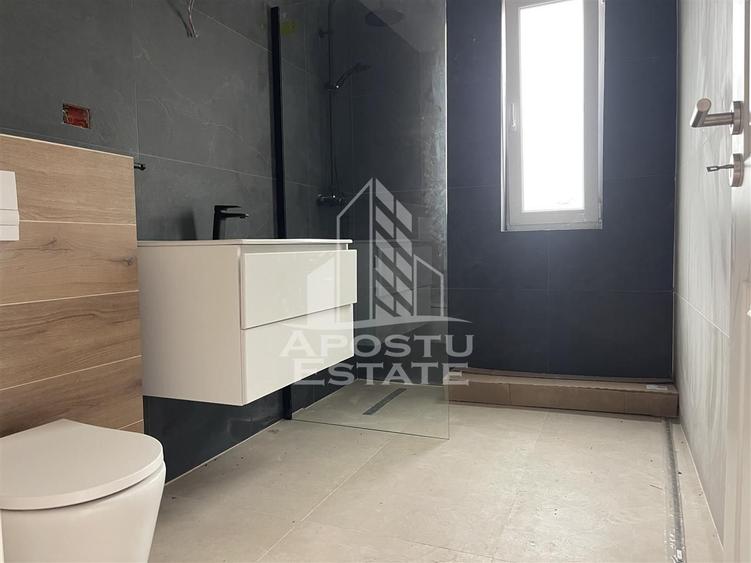 Duplex cu 5 camere, dormitor la parter si toate utilitatiile.