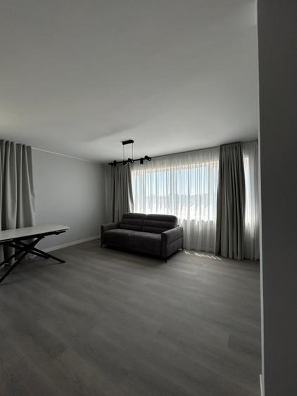 Apartament cu 3 camere complet mobilat, in bloc nou!