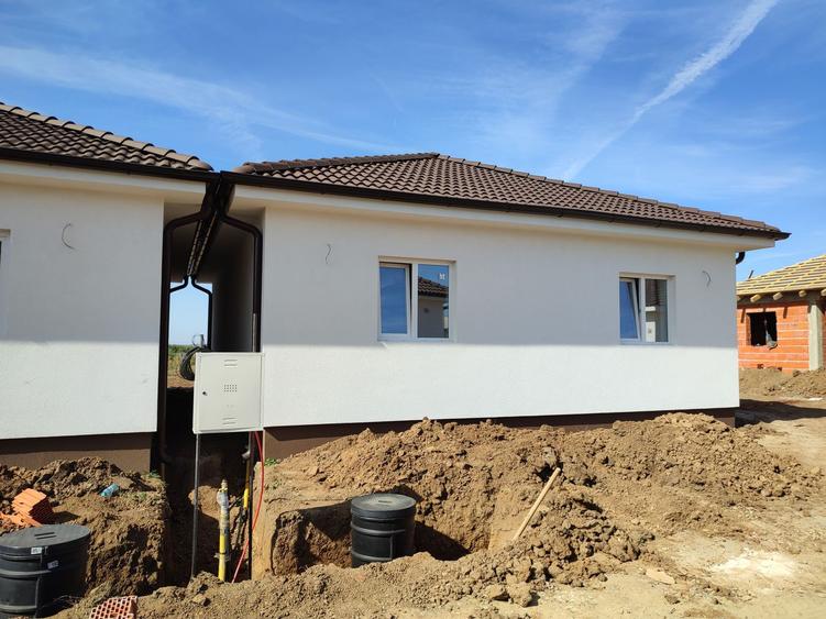 Sanandrei, Casa Individuala,3 camere.