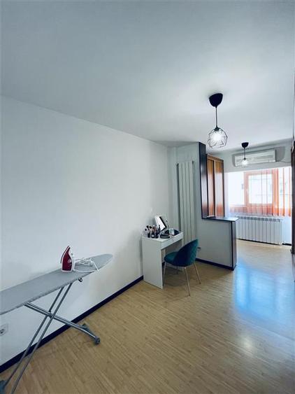 Apartament 4 camere,mobilat si utilat,etaj 3, zona Pompieri