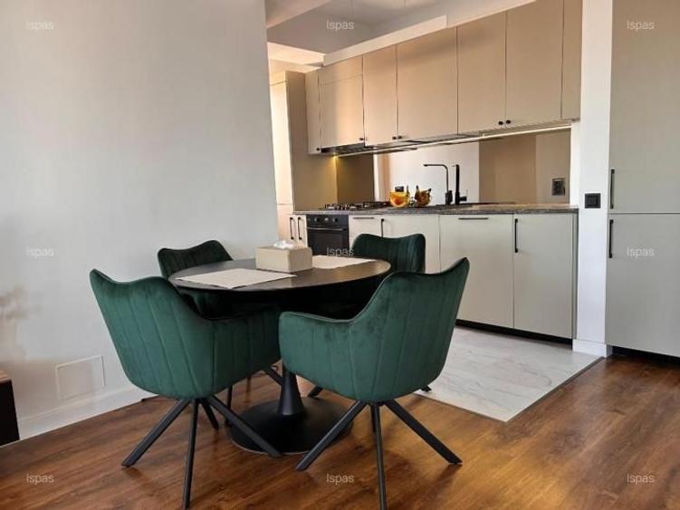 APARTAMENT 3 CAMERE PARCUL CAROL CU PARCARE SUBTERANA