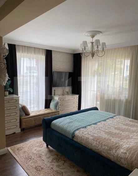 Apartament la casa, 4 camere, 90 mp, două parcări - zona Oașului