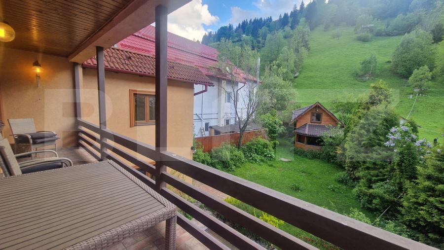 Vila in Moeciu de Sus - 12 camere teren 4780 mp - bonus 2000 mp teren