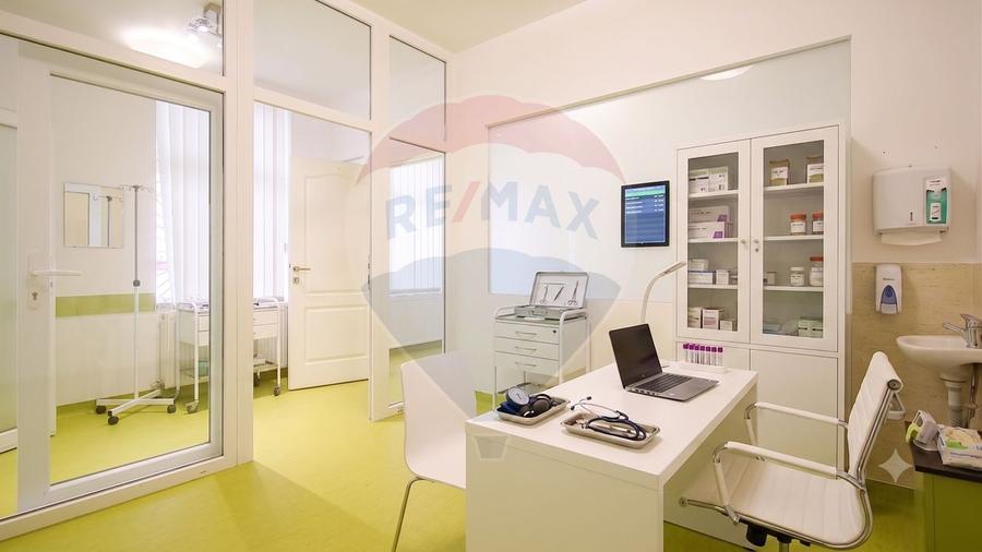 Spațiu birouri/cabinete medicale 66 mp, str. Iuliu Maniu