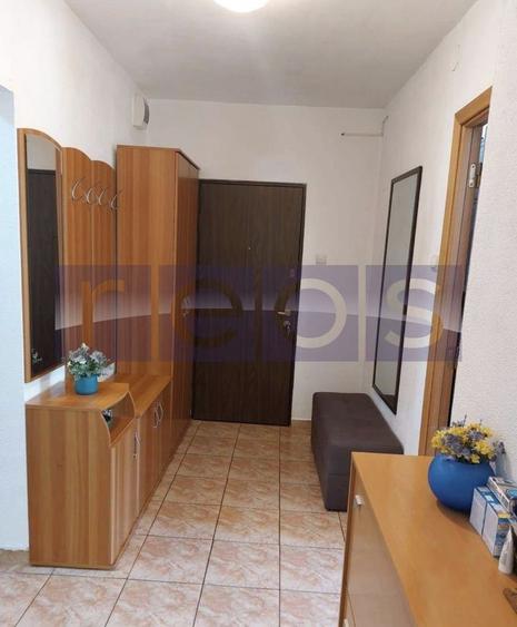 VANZARE 3 CAMERE DECOMANAT NERVA TRAIAN- TIMPURI NOI