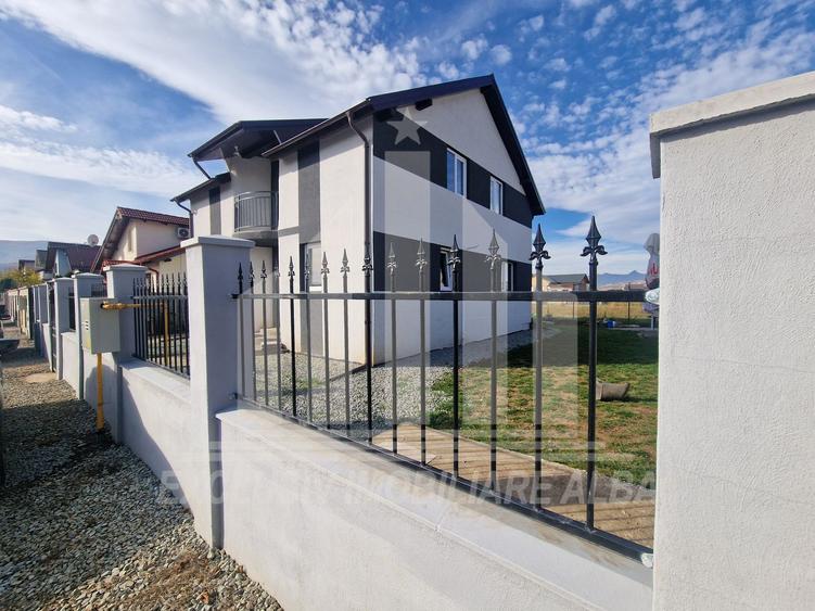 Casa individuala | 157mp | 350mp teren | Mobilata si utilata | Orizont