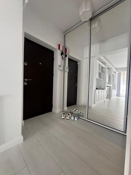 3 camere + LOC DE PARCARE inclus || AVIATIEI
