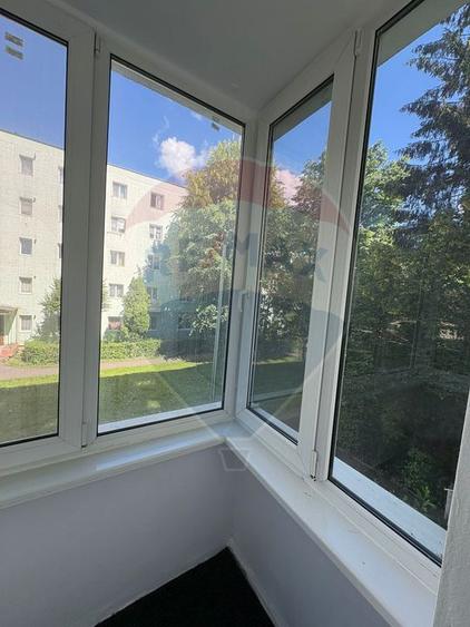 Apartament 2 camere de închiriat –etaj 1 renovat, ideal pentru familie