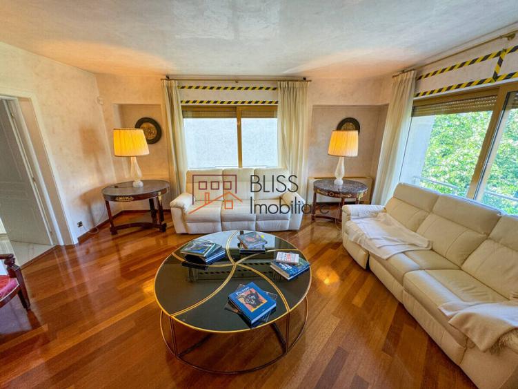 Apartament rafinat 4 camere cu 2 locuri de parcare subterane
