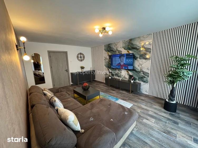 Unirii | 2 Camere | Renovat | Balcon | Prox. Metrou | - 3