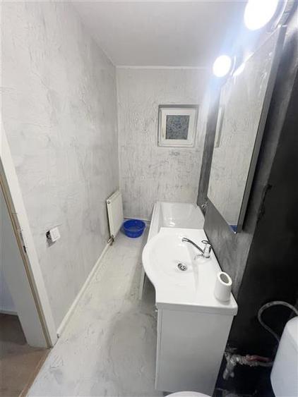 Apartament 2 camere decomandat etajul 1 zona Onix