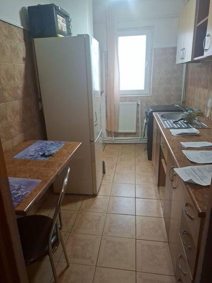 Apartament cu 3 camere zona Zimbru_Bicaz