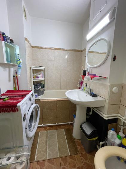 Apartament 3 camere, decomandat, zona Gara - BRD, Iasi